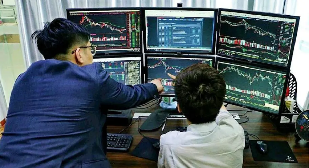 小白也能学！股票配资利息曝光！